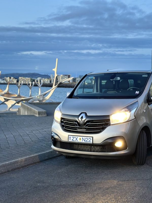 CarBuddy Team - Boutique Travel Agency Iceland